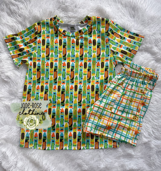 *PREORDER* Basic Tee & Knee Length Summer Shorts