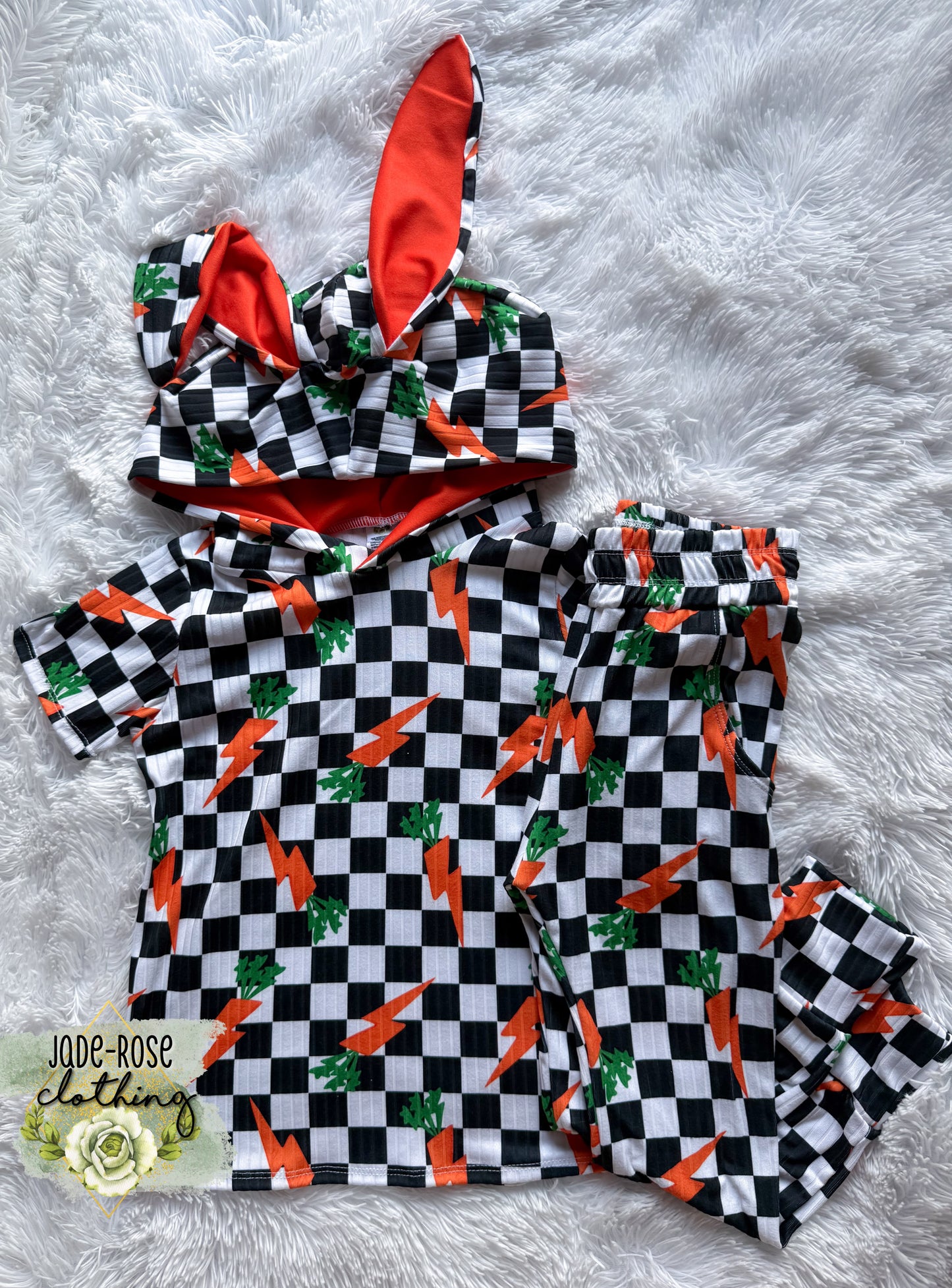 *PREORDER* Bunny Hooded Basic Tee & Joggers